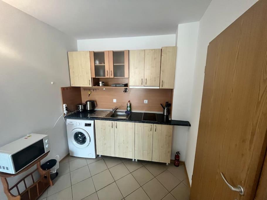 Large Apartment In Sluneční pobřeží Exteriér fotografie